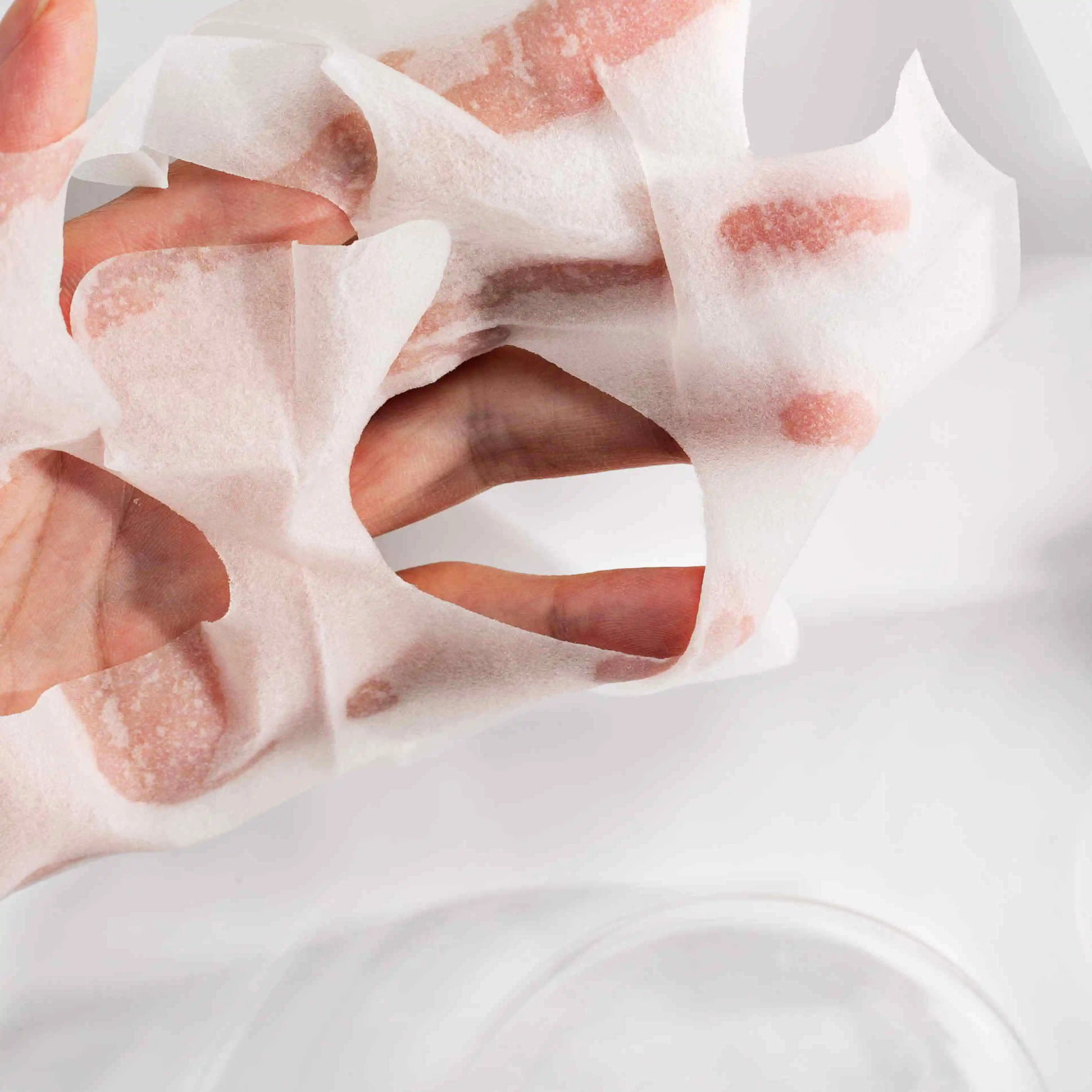 Общие заблуждения о масках лица: вы их знаете?